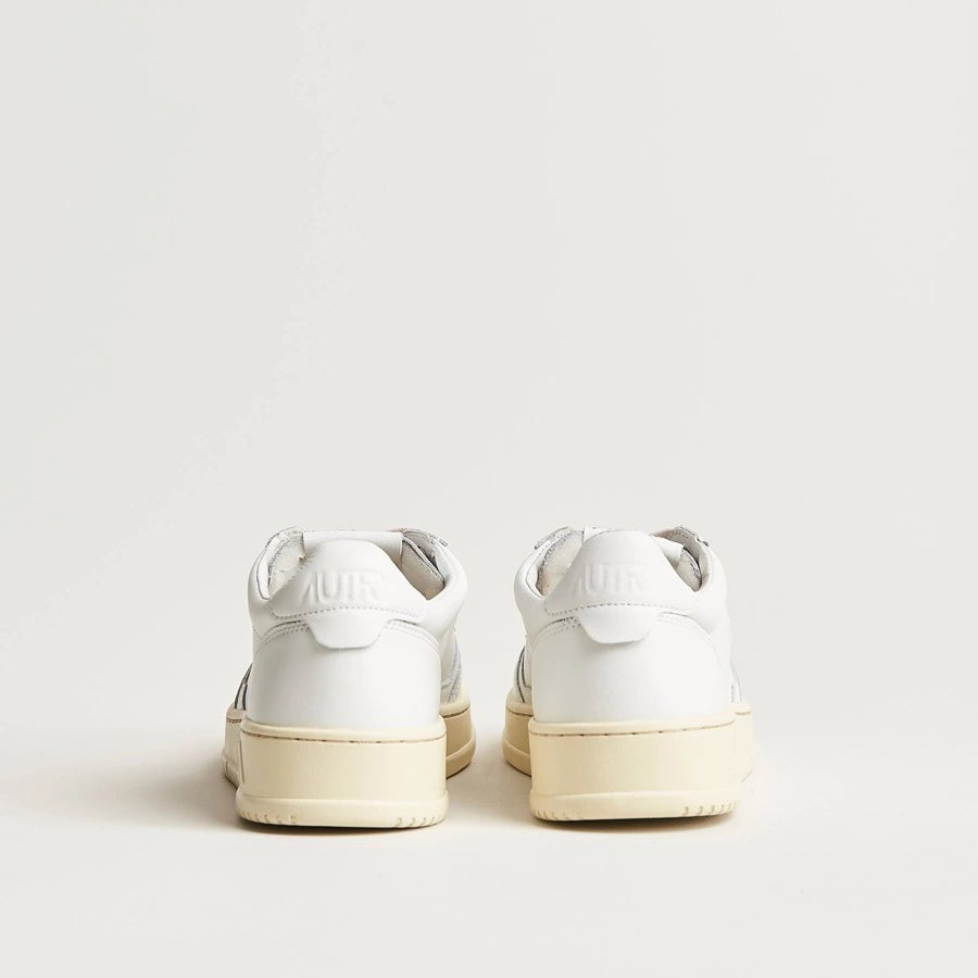 Autry Medalist Low Sneakers Leather White / White - Steranko Clothing Manchester
