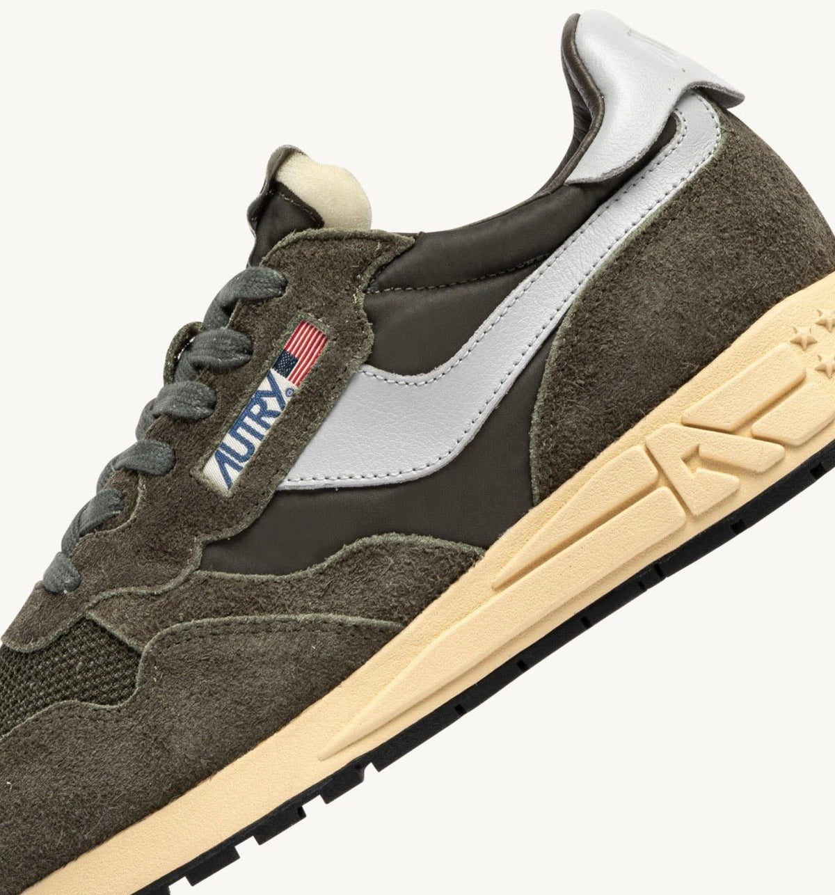 Autry Reelwind Low Sneakers Suede Olive Night / Harbour Mist - Steranko Clothing Manchester
