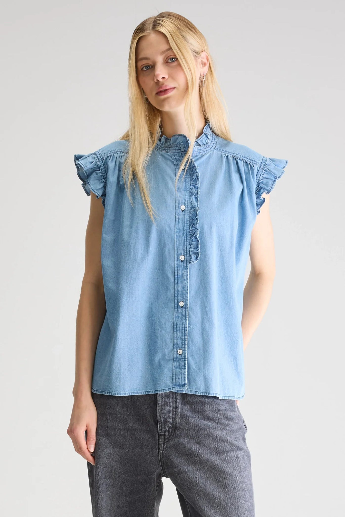 Bellerose Coyote Sleeveless Blouse Chambray - Steranko Clothing Manchester