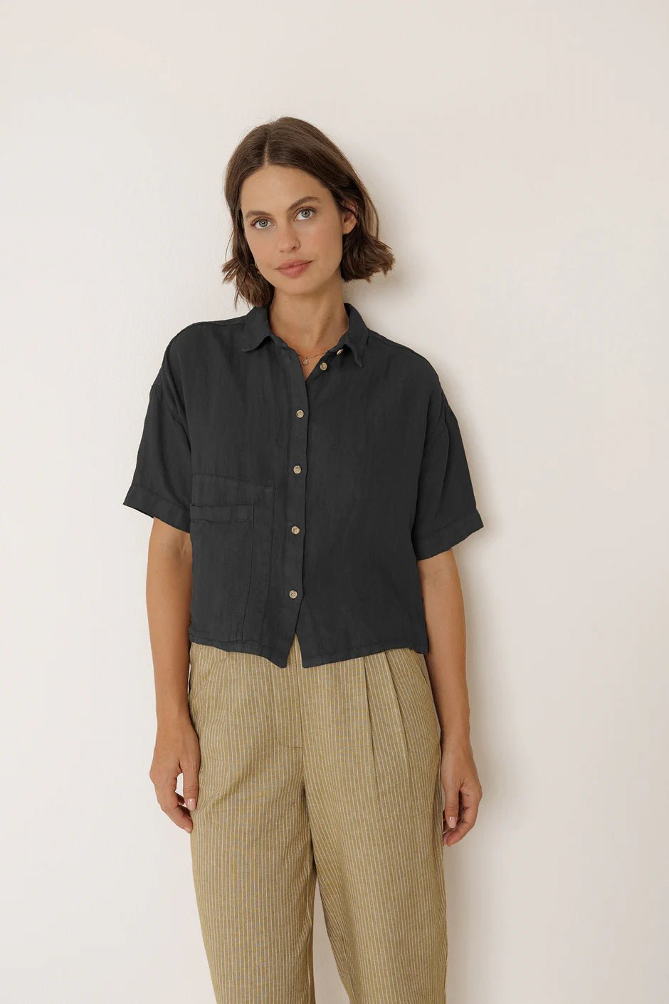 INDI&COLD Crop Linen Shirt Carbon - Steranko Clothing Manchester
