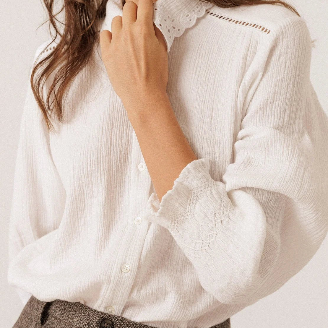 INDI&COLD Romantic Double-Gauze Shirt White - Steranko Clothing Manchester