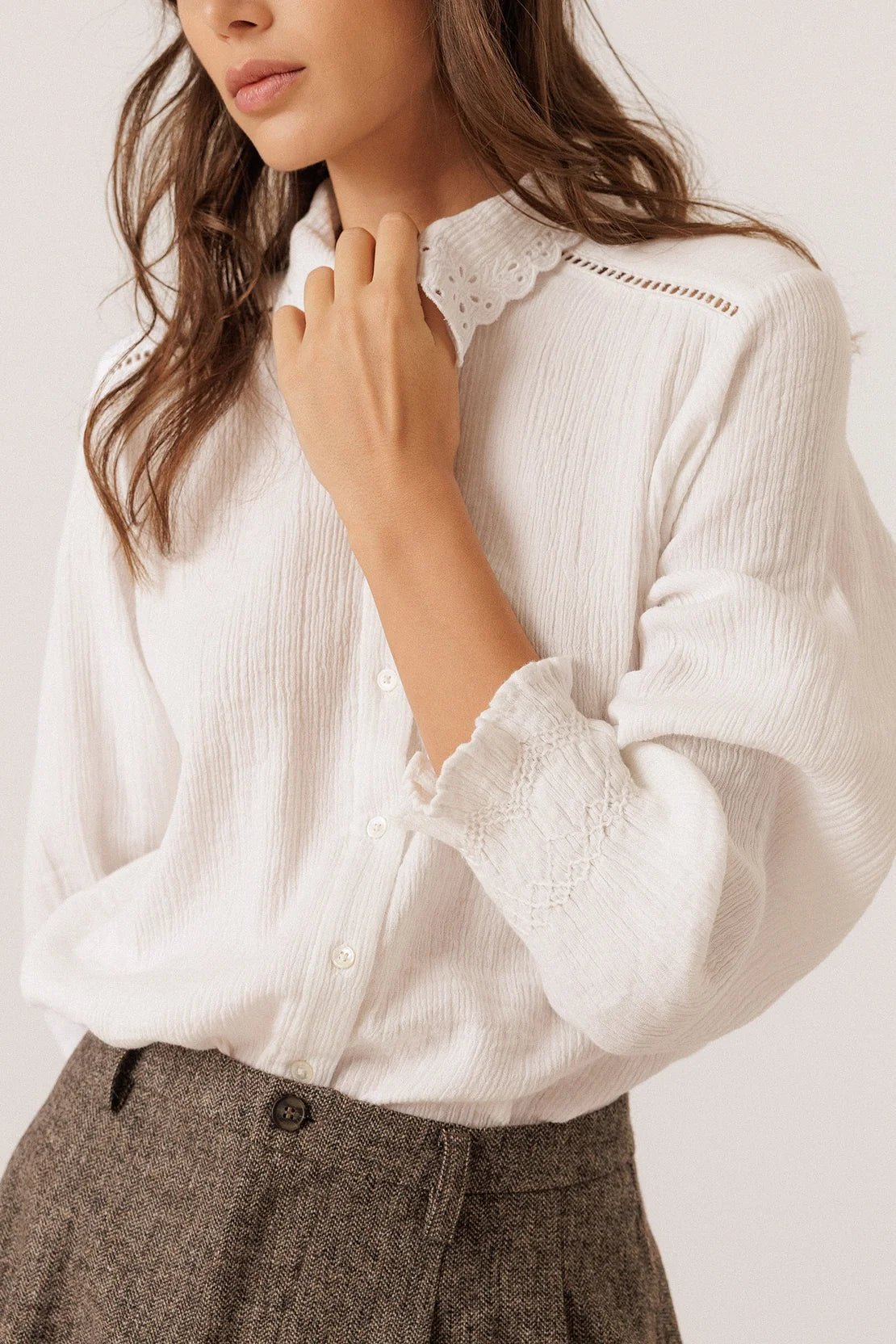 INDI&COLD Romantic Double-Gauze Shirt White - Steranko Clothing Manchester