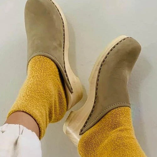 Le Bon Shoppe Cloud Socks Honey - Steranko Clothing Manchester