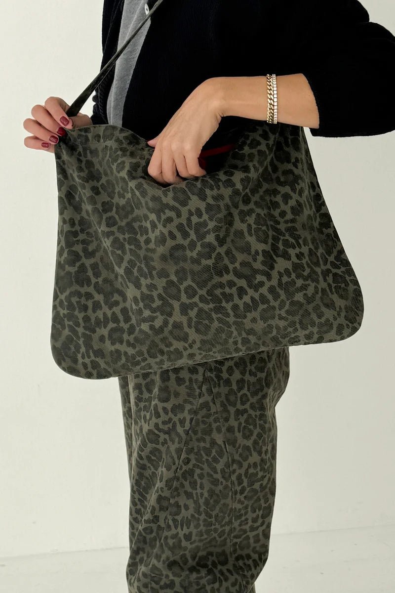 Leopard Happy Carry Bag - Le Bon Shoppe