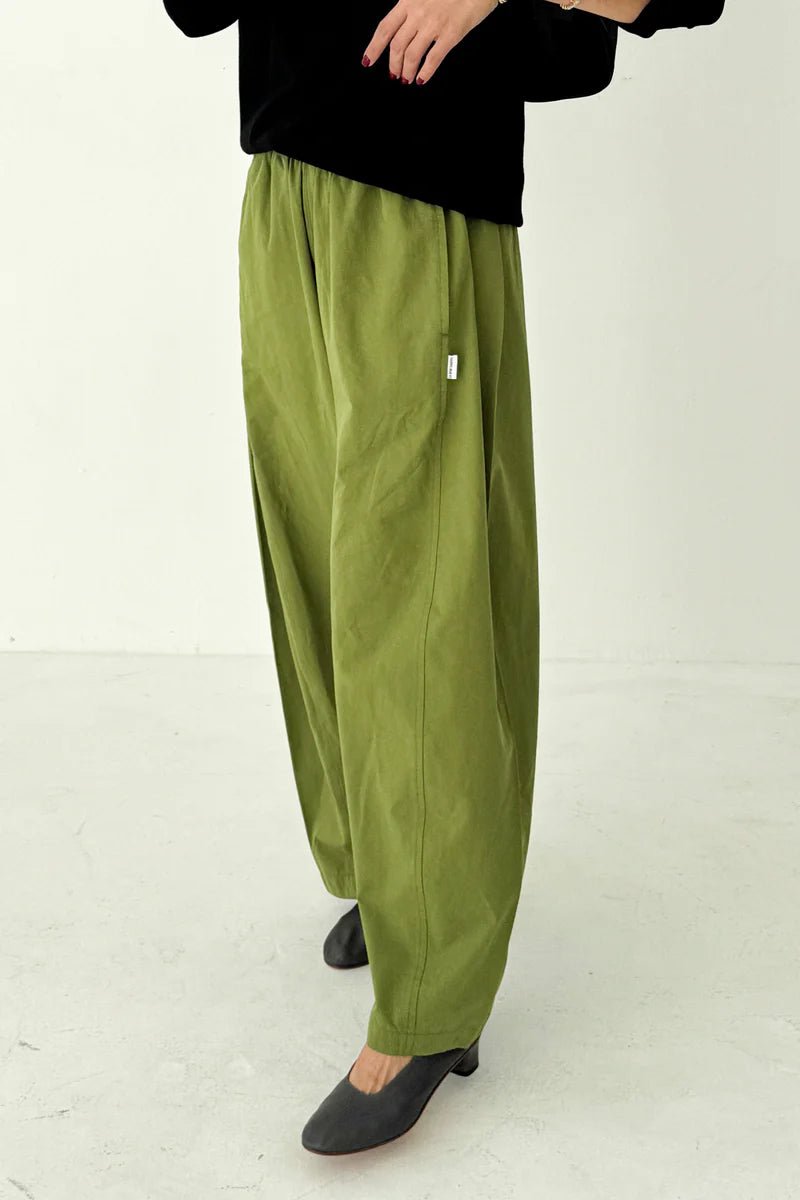 Le Bon Shoppe Parachute Pants Artichoke - Steranko Clothing Manchester