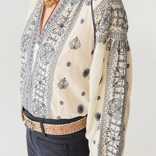 Maison Hotel Stephanie Blouse Sole Mio Off White - Steranko Clothing Manchester