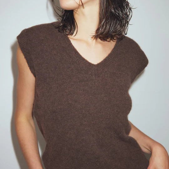Noella N - Leatrice Knit Vest Dark Brown - Steranko Clothing Manchester
