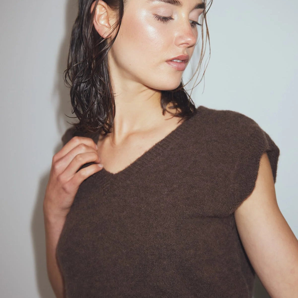 Noella N - Leatrice Knit Vest Dark Brown - Steranko Clothing Manchester