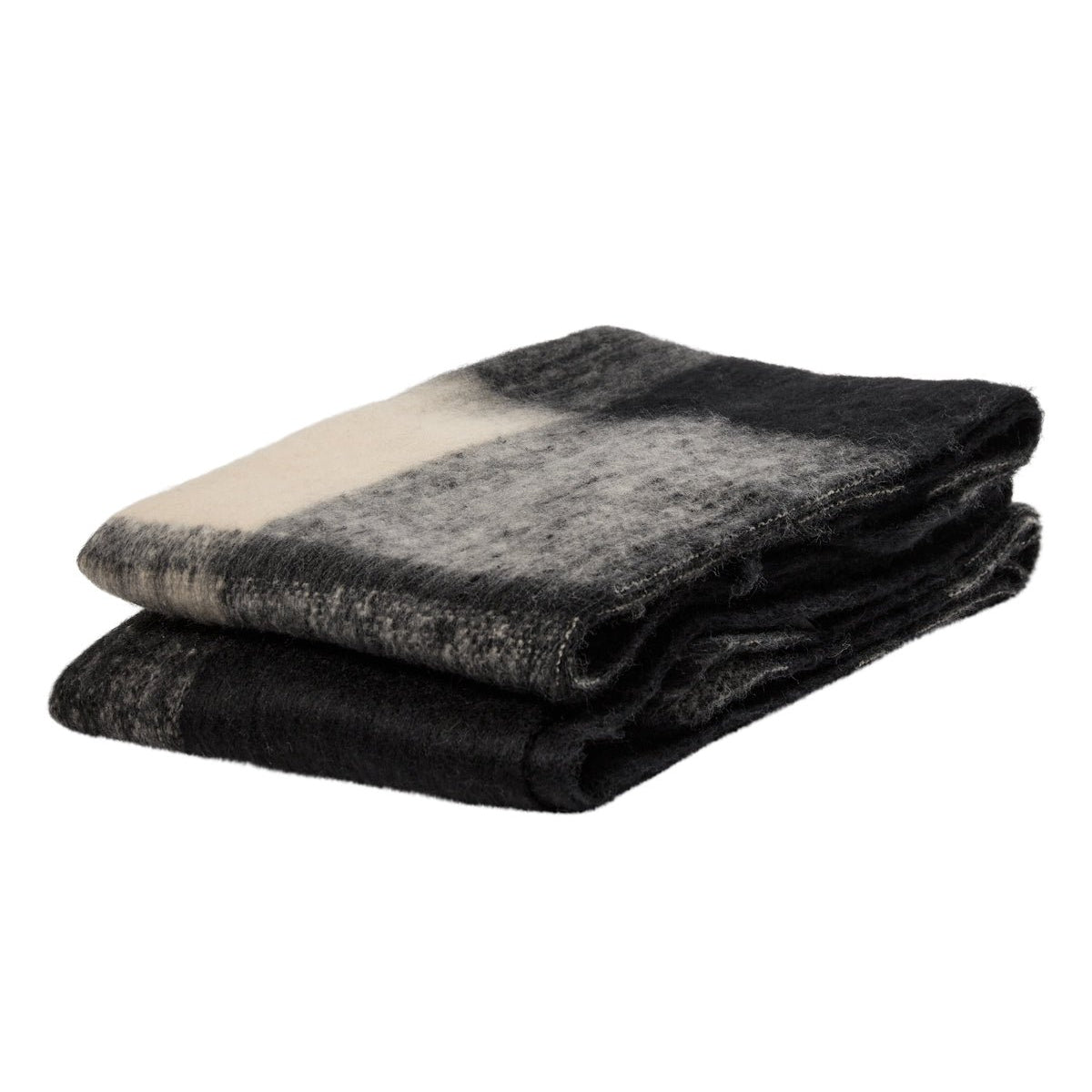 Numph Amira Scarf Caviar - Steranko Clothing Manchester