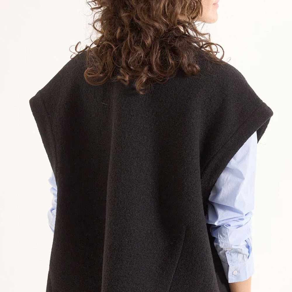 Sacrecoeur Sonny Vest Black - Steranko Clothing Manchester