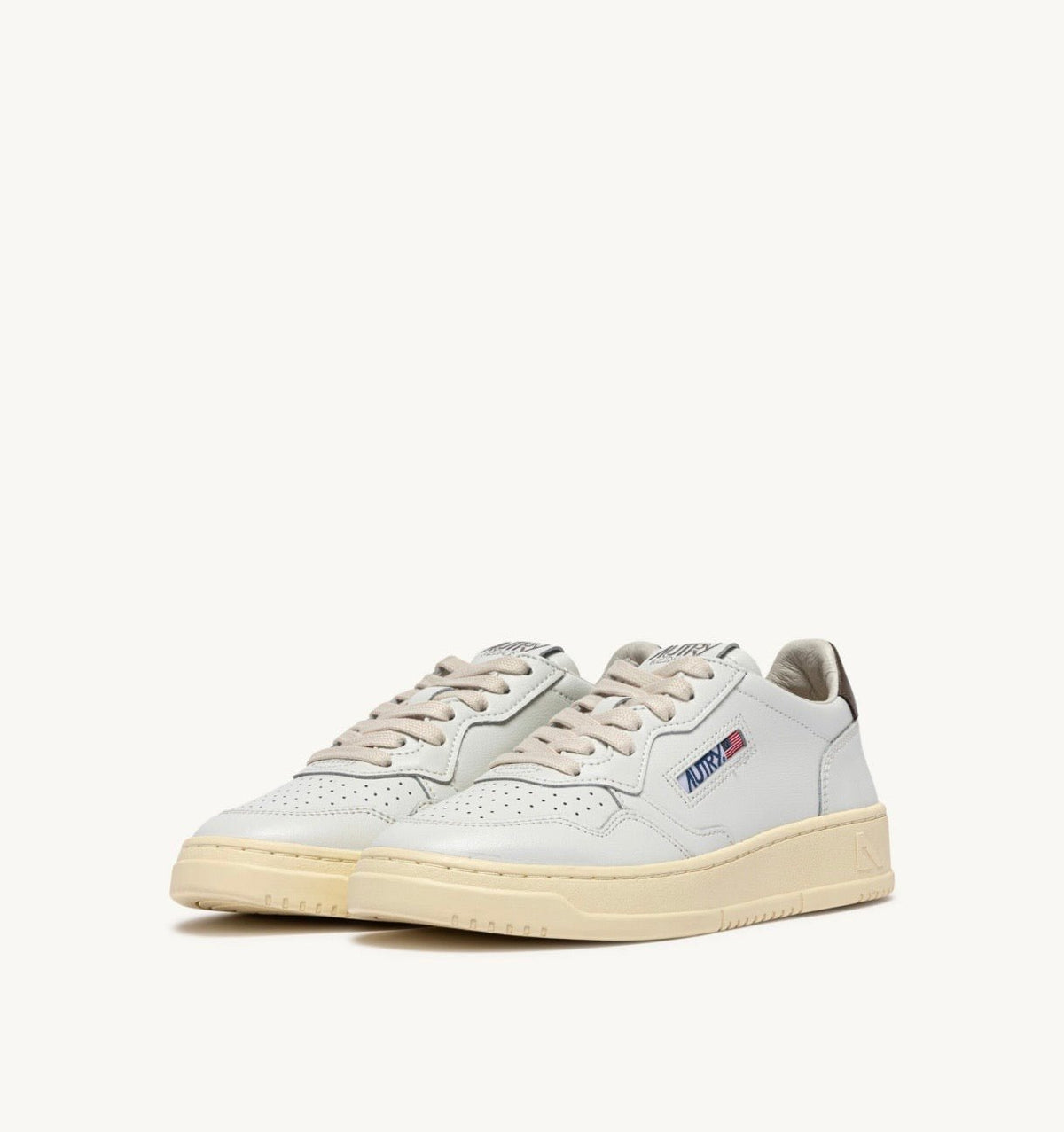 Autry Medalist Low Sneakers Leather White / Chocolate - Steranko Clothing Manchester