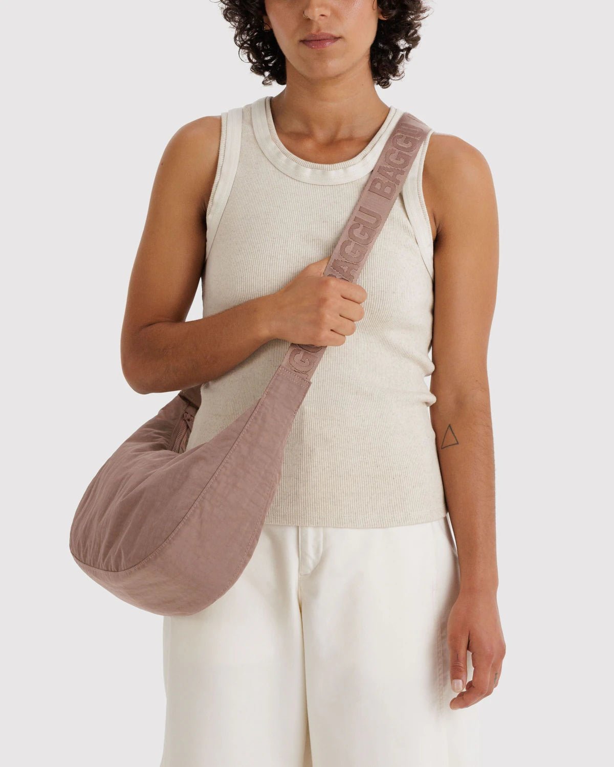 Baggu Nylon Crescent Bag Toasted Almond - Steranko Clothing Manchester