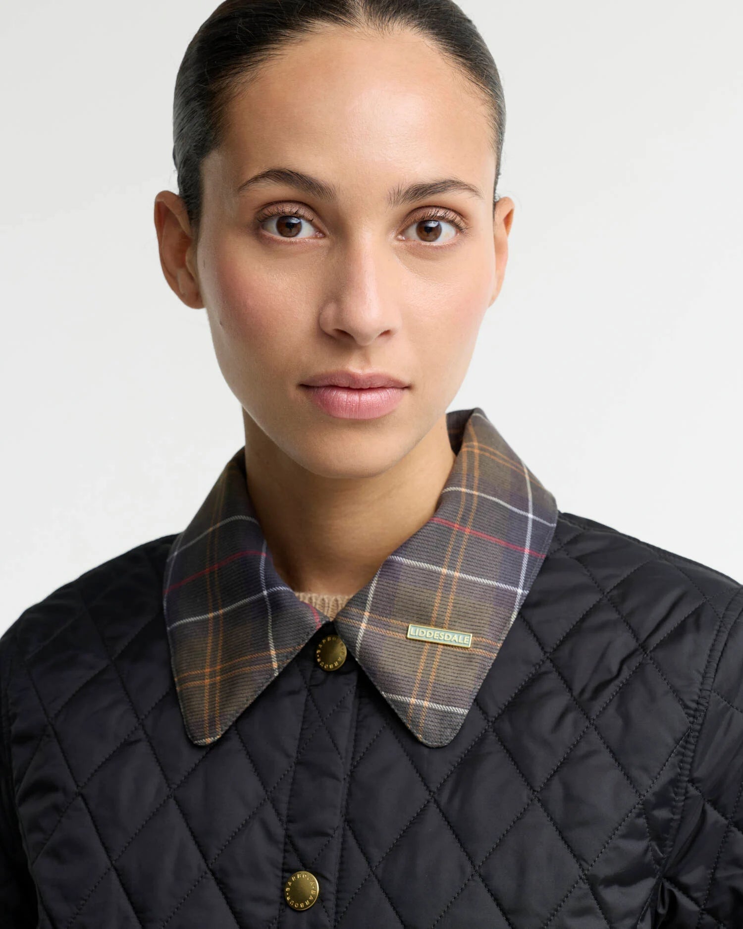 Barbour Icons Tartan Collar Cropped Liddesdale Quilted Jacket Black / Classic - Steranko Clothing Manchester