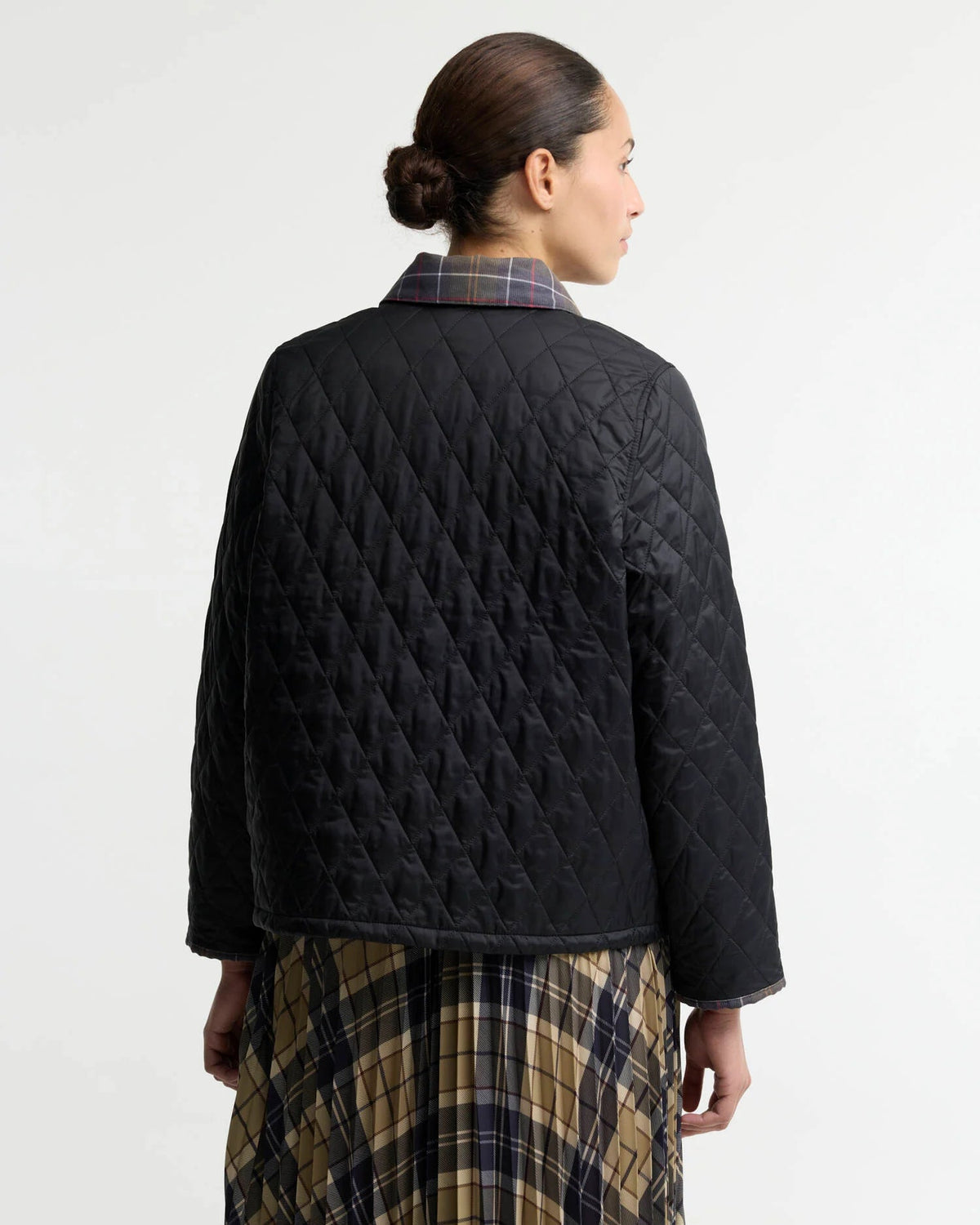 Barbour Icons Tartan Collar Cropped Liddesdale Quilted Jacket Black / Classic - Steranko Clothing Manchester