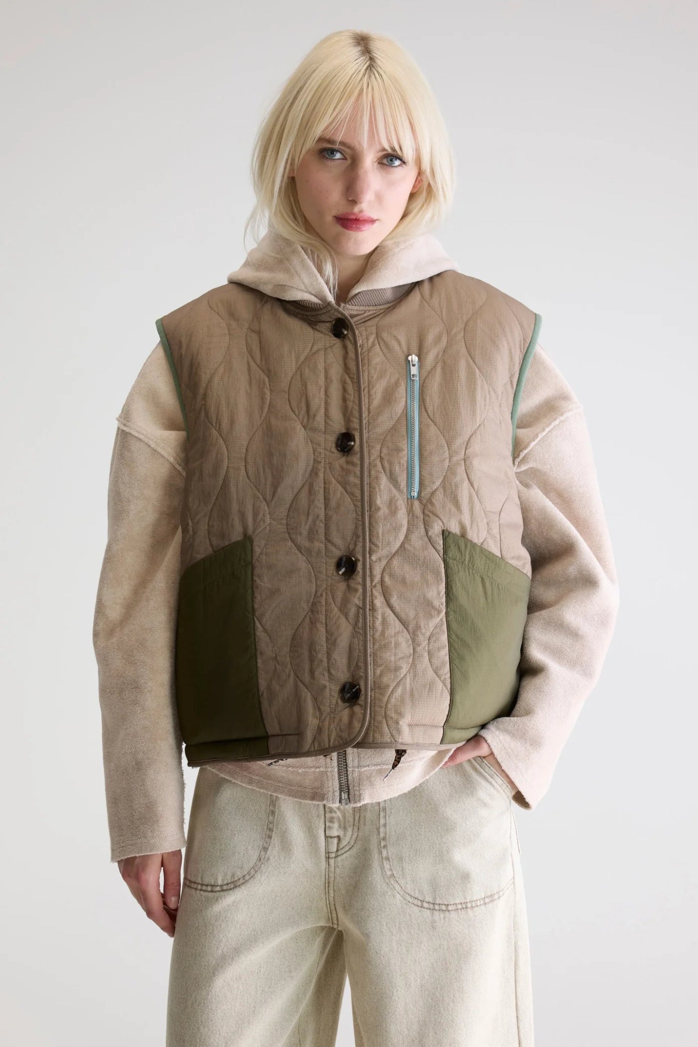 Bellerose Hamilton Reversible Bodywarmer Peel - Steranko Clothing Manchester