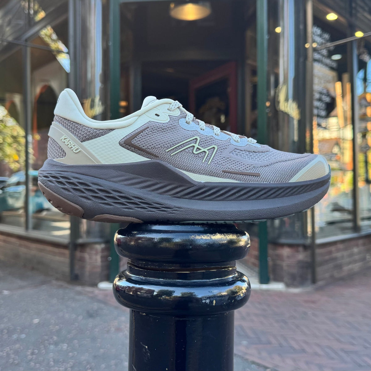 Karhu Mestari Run LS Silt / Safari - Steranko Clothing Manchester