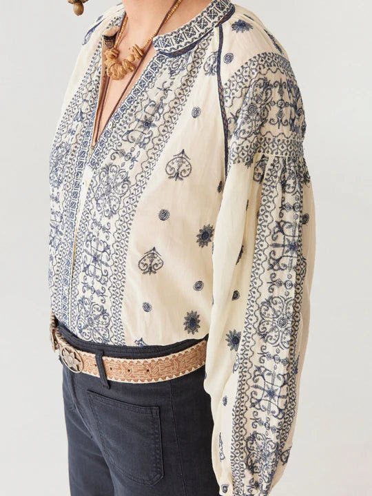 Maison Hotel Stephanie Blouse Sole Mio Off White - Steranko Clothing Manchester