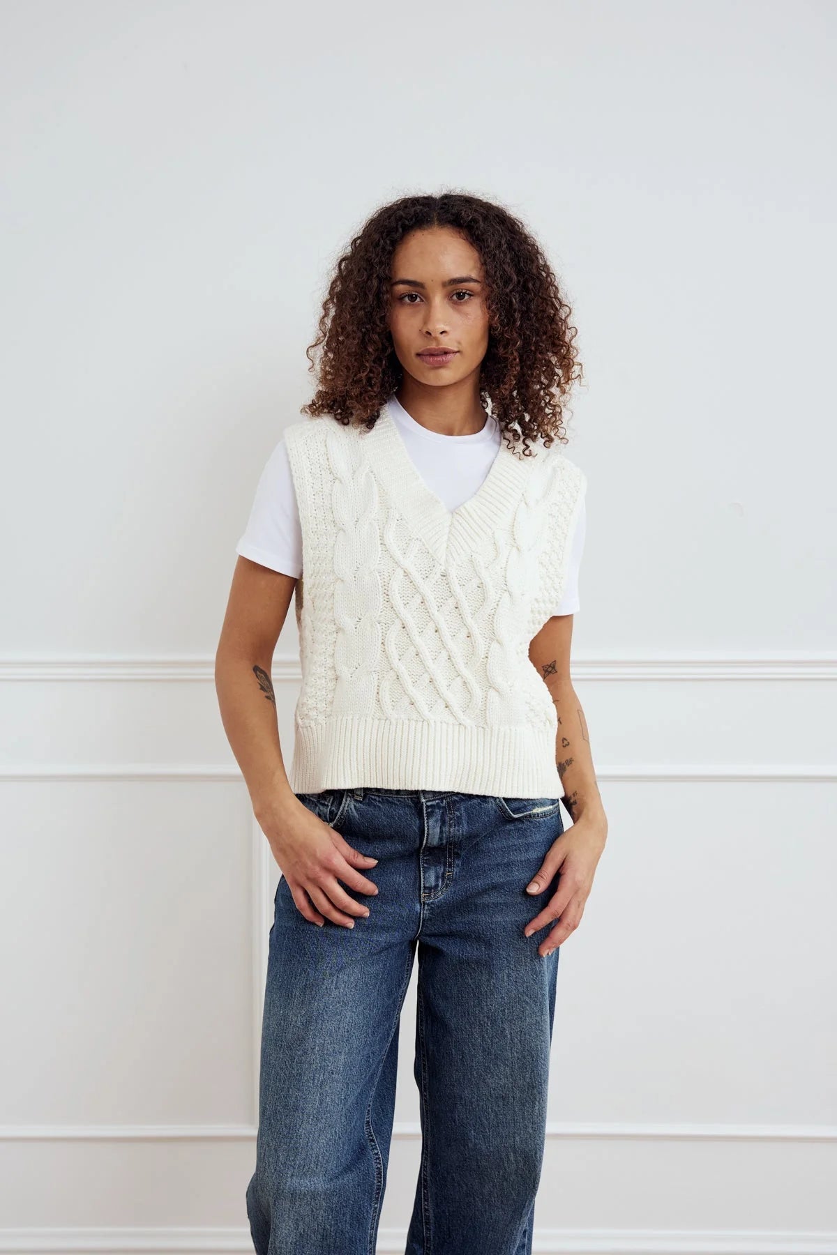 Noella Gio Knit Vest Ivory - Steranko Clothing Manchester