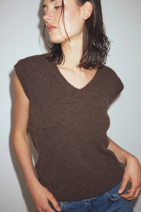 Noella N - Leatrice Knit Vest Dark Brown - Steranko Clothing Manchester